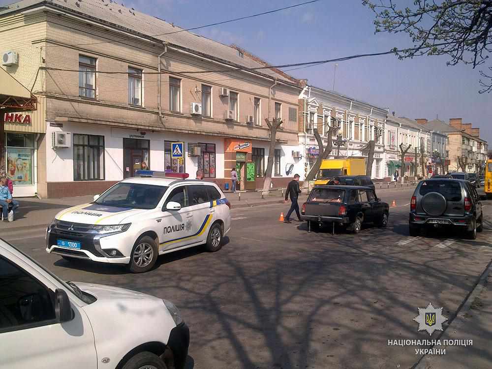 У Лубнах автомобіль збив жінку на пішоходному переході