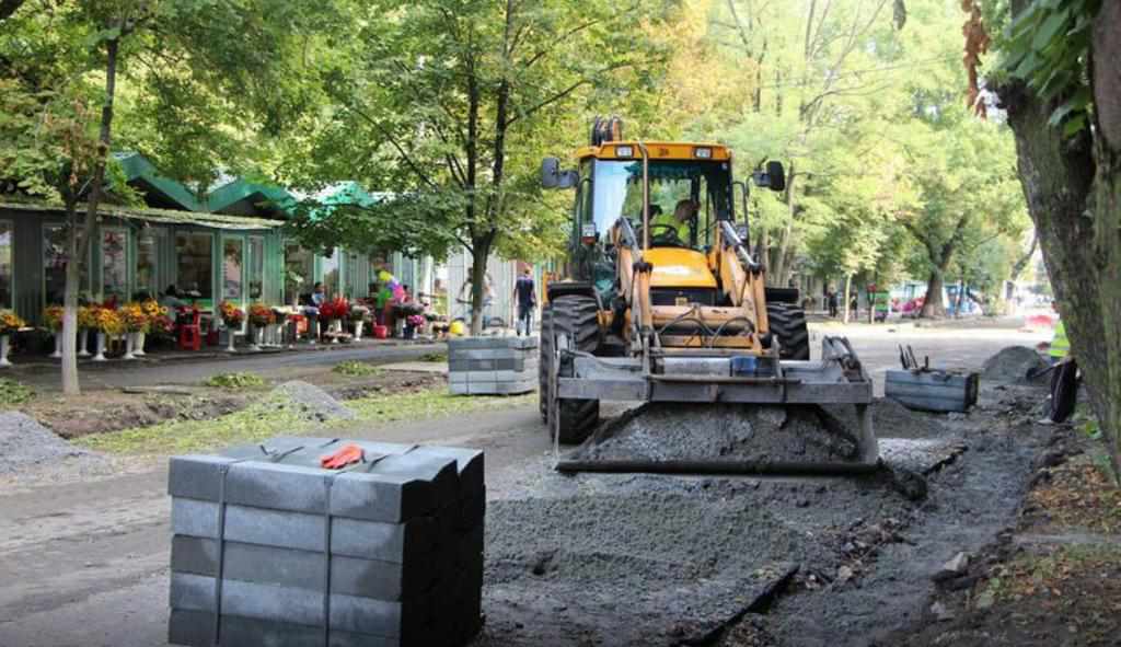 Полтавські вулиці і тротуари знову ремонтуватиме харківська фірма за 193 мільйони гривень