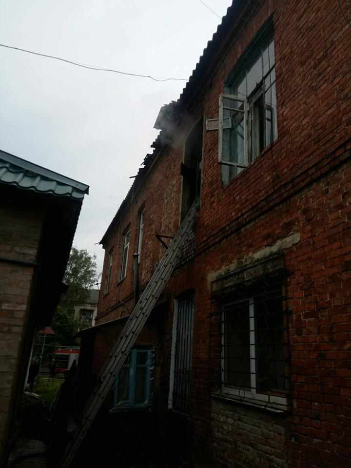 У Полтаві жінка ледь не загинула в пожежі. ФОТО