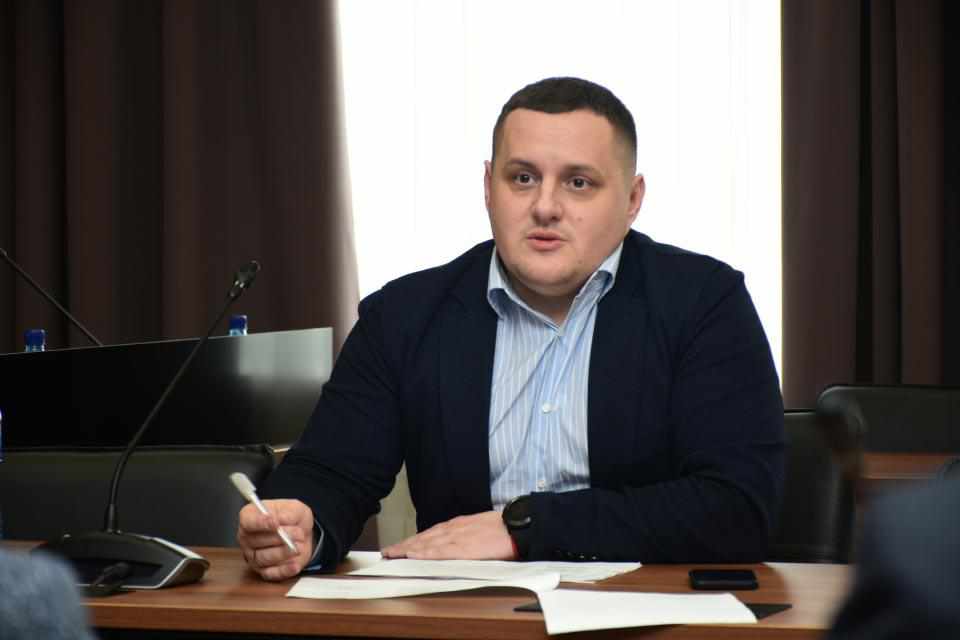 Директор департаменту будівництва Полтавської ОДА про плани на рік, ремонт доріг та співпрацю з депутатами облради