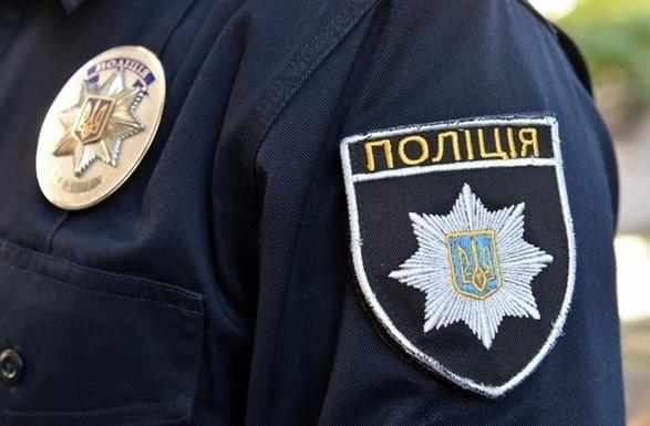 Під Полтавою на базі відпочинку поліцейського поранили ножем