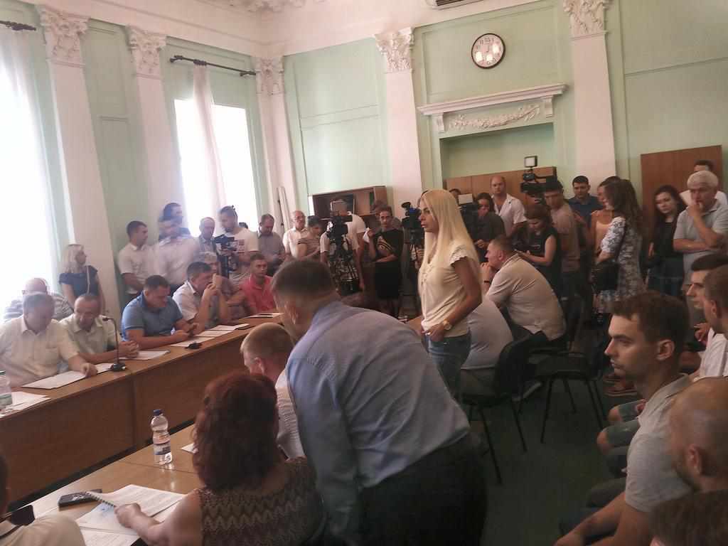 Архітектурна комісія Полтавської міськради: багатолюдно та зі скандалом