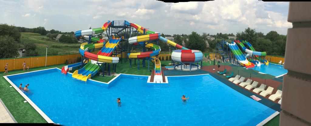 Під Полтавою в аквапарку травмувалася дитина