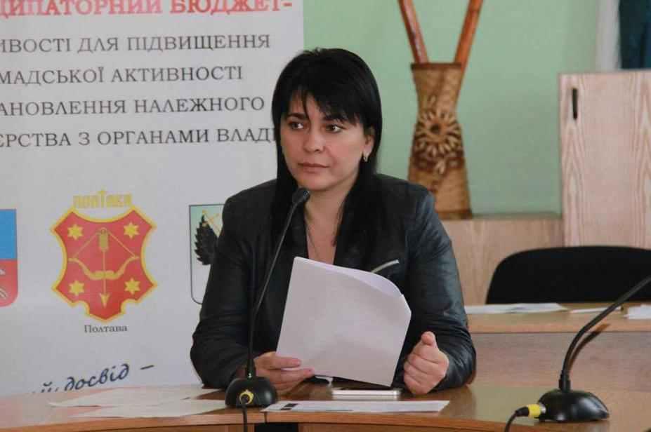 Полтавська міськрада без секретаря: бути чи не бути і що далі робитиме Оксана Деркач